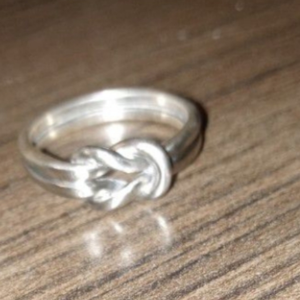 James Avery Lover's Knot Ring